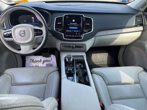 Certified 2023 Volvo XC90 B6 Ultimate w/ Protection Package Premier AWD/4WD image 4