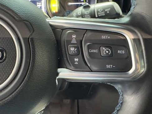 Used 2021 Jeep Wrangler Unlimited Rubicon 4xe w/ Steel Bumper Group AWD/4WD image 34