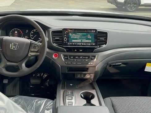New 2025 Honda Ridgeline Sport image 34