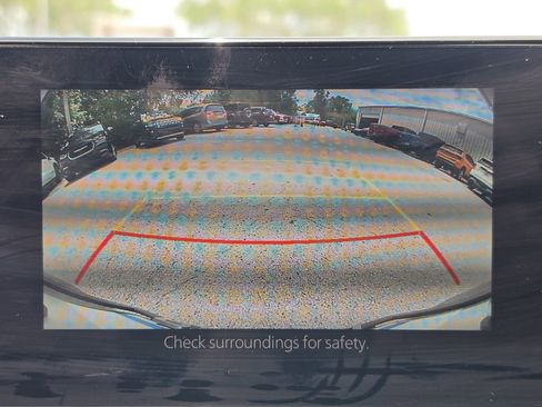 Used 2023 MAZDA MAZDA3 s FWD image 21