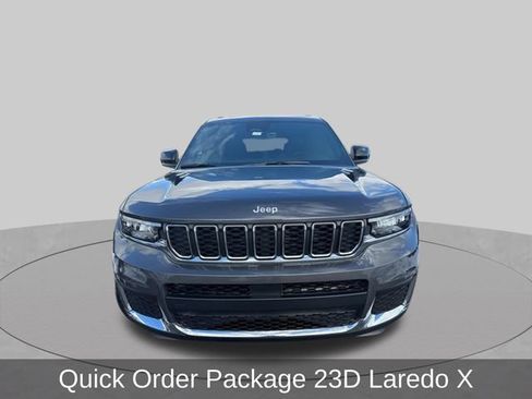 Used 2025 Jeep Grand Cherokee L Laredo w/ Luxury Tech Group I AWD/4WD image 2