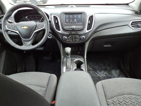 Used 2022 Chevrolet Equinox LT FWD image 10
