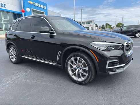 Used 2023 BMW X5 sDrive40i RWD image 2