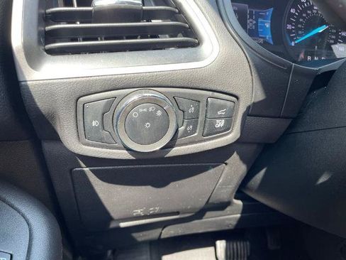 Certified 2024 Ford Edge SEL w/ Convenience Package AWD/4WD image 25