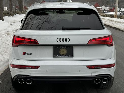 Used 2023 Audi SQ5 Premium Plus w/ Premium Plus Package image 17