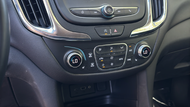 Used 2024 Chevrolet Equinox LT FWD image 29