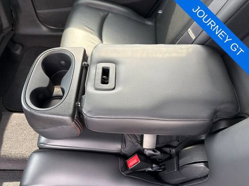 Used 2017 Dodge Journey GT AWD/4WD image 22