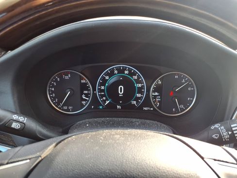 Used 2019 Buick Enclave Avenir AWD/4WD image 18
