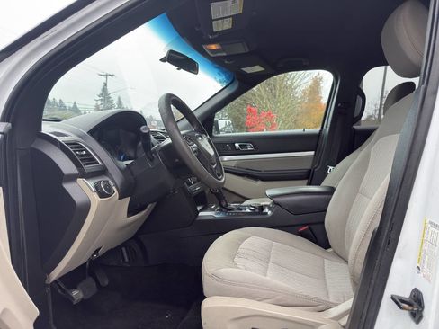 Used 2018 Ford Explorer 4WD image 14