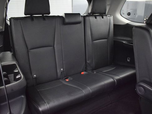 Used 2025 Toyota Grand Highlander AWD Hybrid image 12