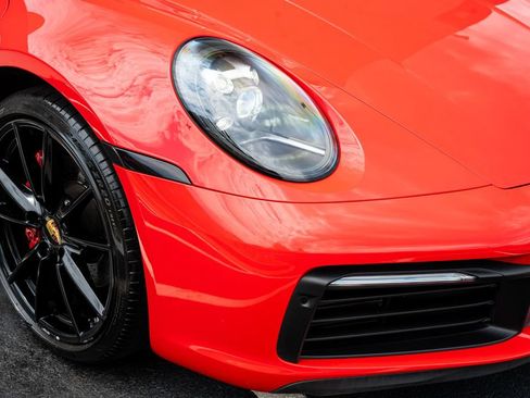 Used 2020 Porsche 911 Carrera RWD image 8