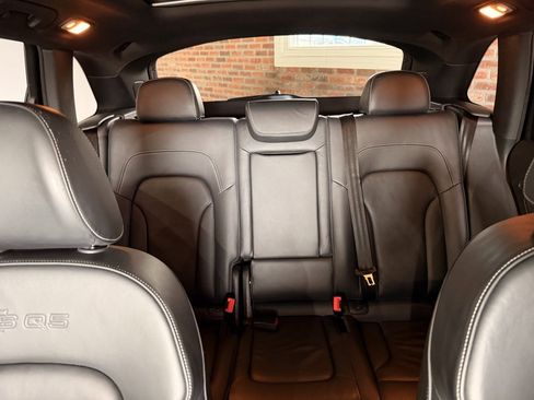 Used 2016 Audi SQ5 Premium Plus w/ Technology Package image 26