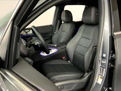 New 2025 Mercedes-Benz GLE 350 4MATIC image 13