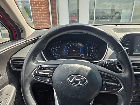 Used 2019 Hyundai Santa Fe SEL FWD image 8