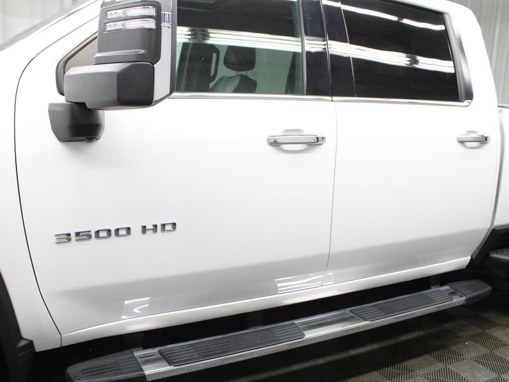 Used 2023 Chevrolet Silverado 3500 High Country w/ Technology Package AWD/4WD image 57