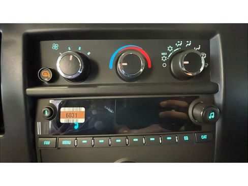 New 2025 GMC Savana 3500 Extended w/ Driver Convenience Package image 13