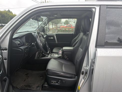 Used 2021 Toyota 4Runner SR5 Premium w/ Moonroof Package AWD/4WD image 16