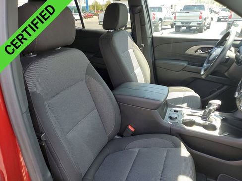 Certified 2023 Chevrolet Traverse LT FWD image 27