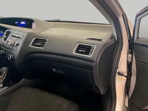 Used 2014 Honda Civic LX image 16