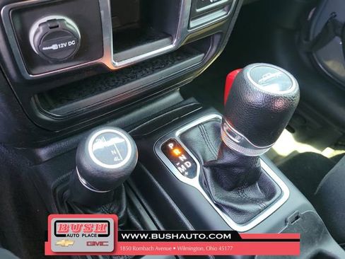 Used 2021 Jeep Gladiator Sport AWD/4WD image 21