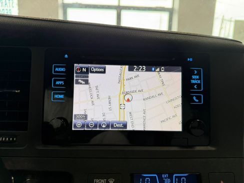 Used 2016 Toyota Sienna XLE w/ XLE Navigation Package AWD/4WD image 70