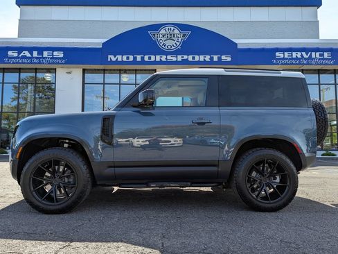 Used 2024 Land Rover Defender 90 S AWD/4WD image 1