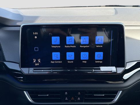 New 2026 Volkswagen Atlas Cross Sport SEL R-Line image 12