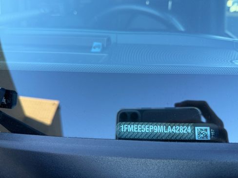 Used 2021 Ford Bronco First Edition image 25