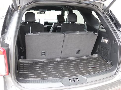 Used 2022 Ford Explorer ST w/ Equipment Group 401A AWD/4WD image 21