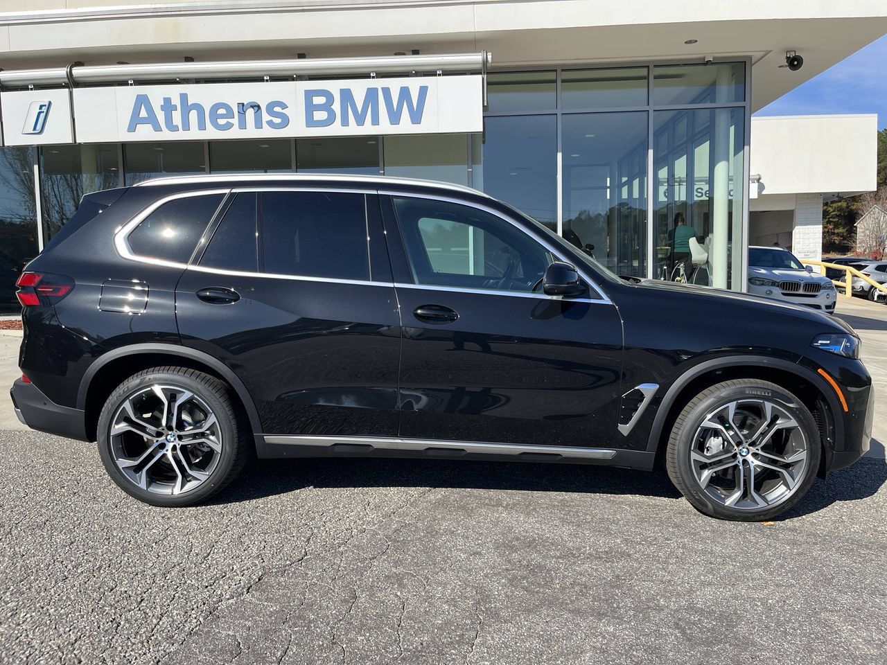 Used 2026 BMW X5 sDrive40i w/ Climate Comfort Package RWD image 9