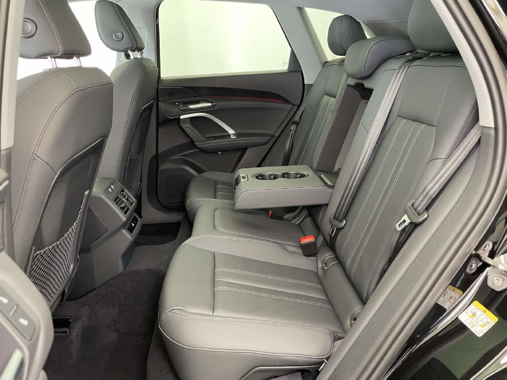 New 2026 Audi Q5 2.0T AWD/4WD image 18