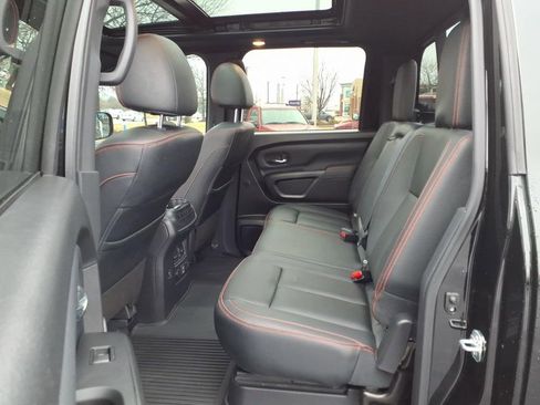 Used 2024 Nissan Titan PRO-4X w/ Pro-4x Convenience Package image 6