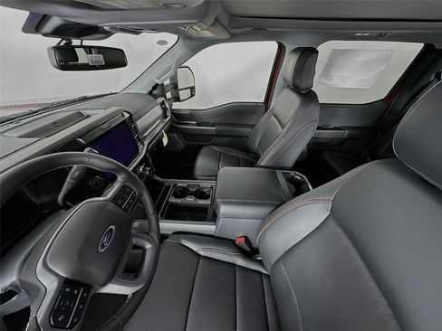 New 2026 Ford F250 Lariat w/ Black Appearance Package image 11