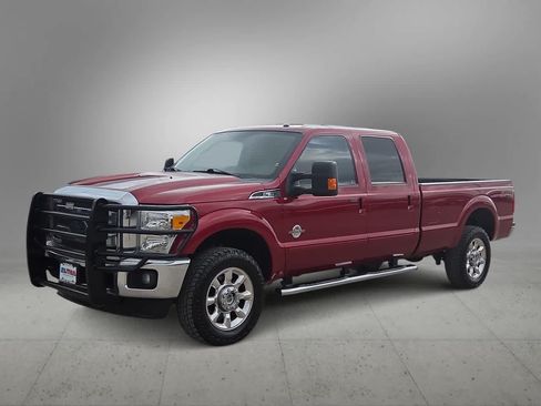 Used 2014 Ford F350 Lariat w/ Lariat Interior Package AWD/4WD image 4
