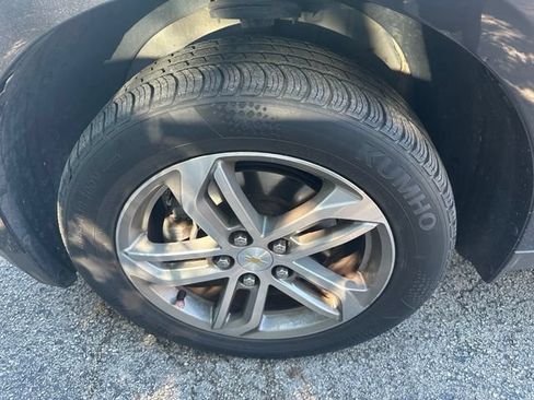 Used 2016 Chevrolet Equinox LTZ w/ Enhanced Convenience Package AWD/4WD image 7