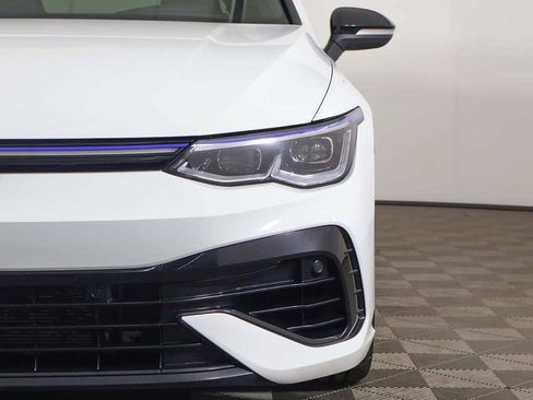 Used 2023 Volkswagen Golf R AWD/4WD image 18