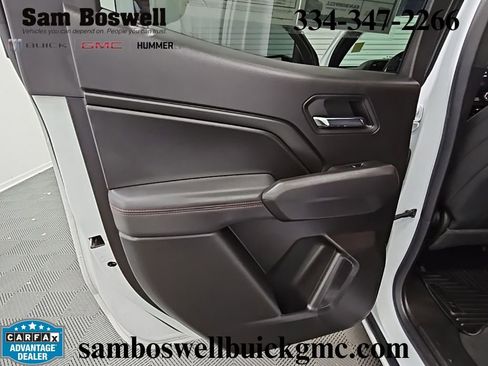 Used 2024 Chevrolet Colorado Z71 image 31