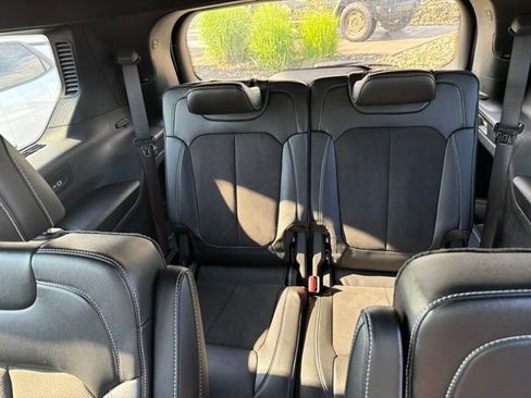 Used 2023 Jeep Grand Cherokee L Laredo AWD/4WD image 10