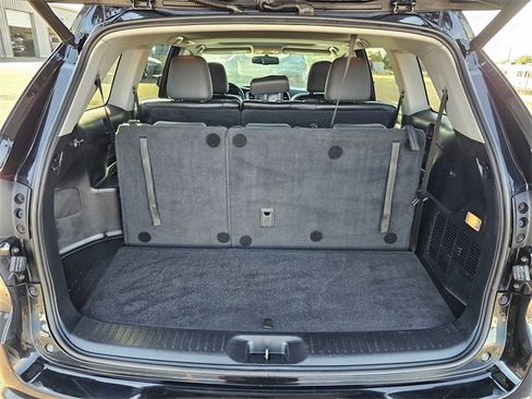 Used 2016 Toyota Highlander XLE image 29