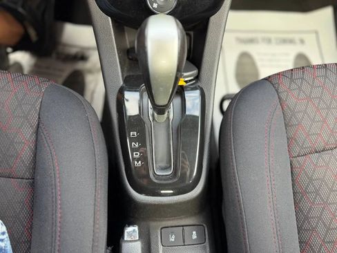 Used 2017 Chevrolet Sonic LT w/ Convenience Package FWD image 43
