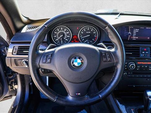 Used 2011 BMW 335i Convertible RWD image 12