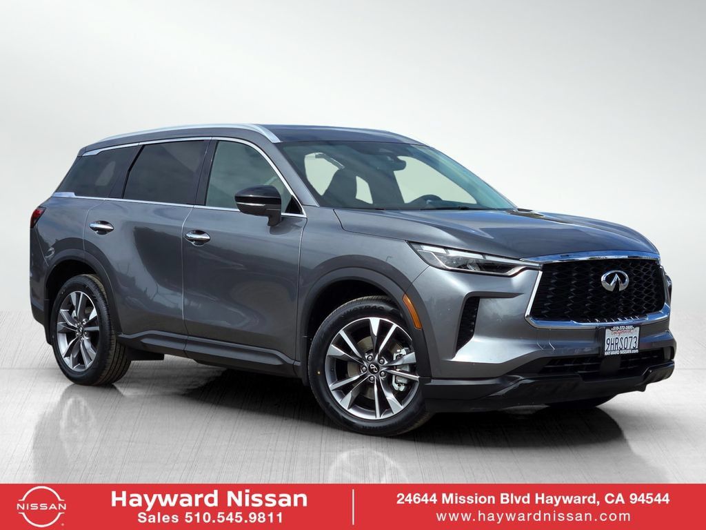 Used 2023 INFINITI QX60 Luxe w/ Cargo Package AWD/4WD image 1