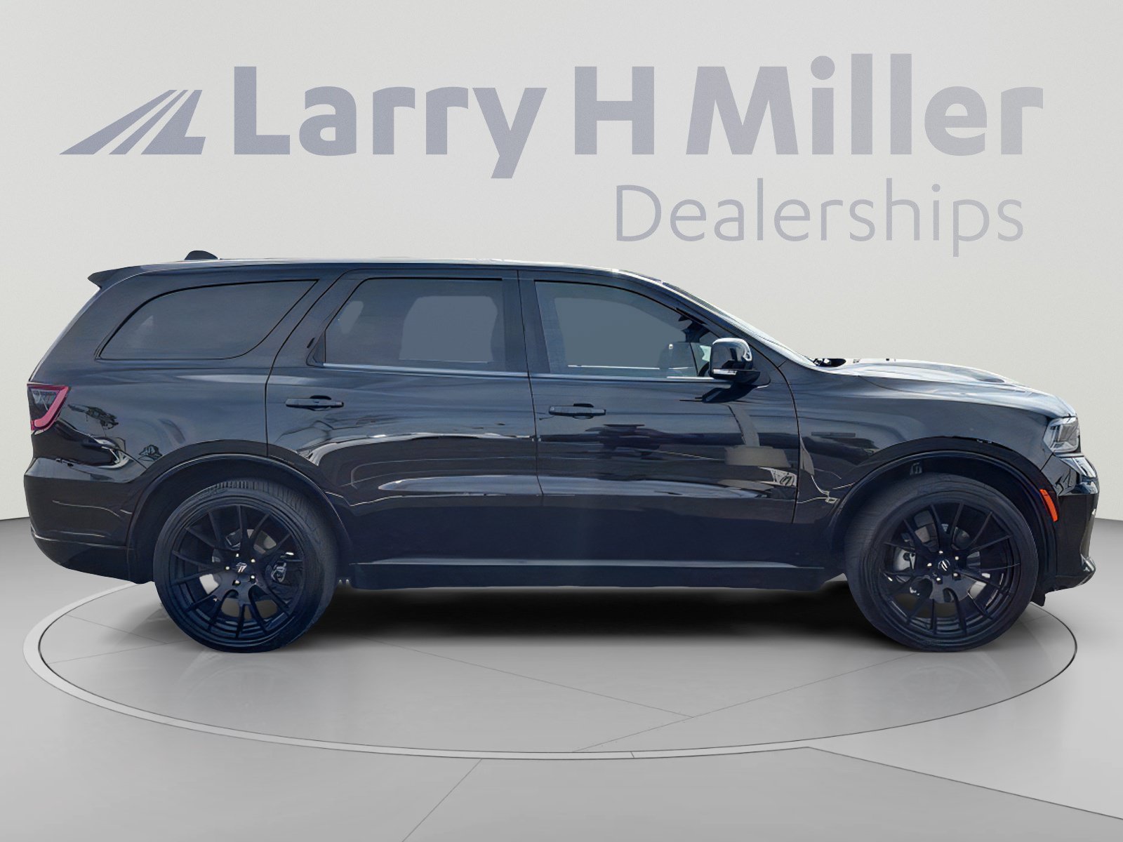 Used 2021 Dodge Durango R/T w/ Blacktop Package RWD image 7