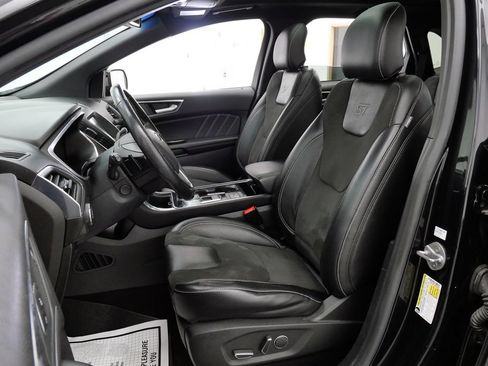 Used 2019 Ford Edge ST w/ Equipment Group 401A AWD/4WD image 10