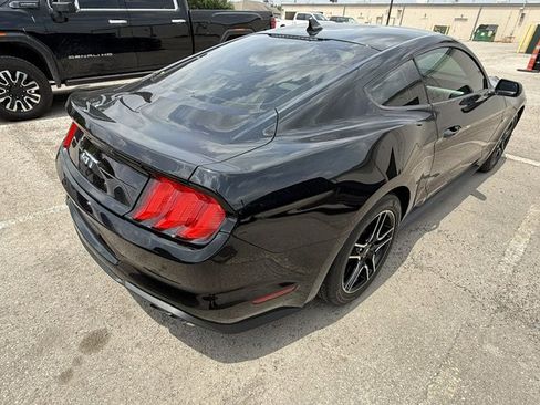 Used 2022 Ford Mustang GT Premium image 4