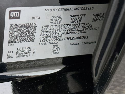 Used 2024 Chevrolet Silverado 1500 LT image 12