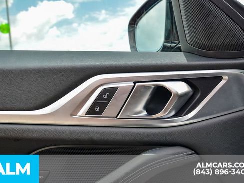 Used 2024 BMW i4 xDrive40i AWD/4WD image 38