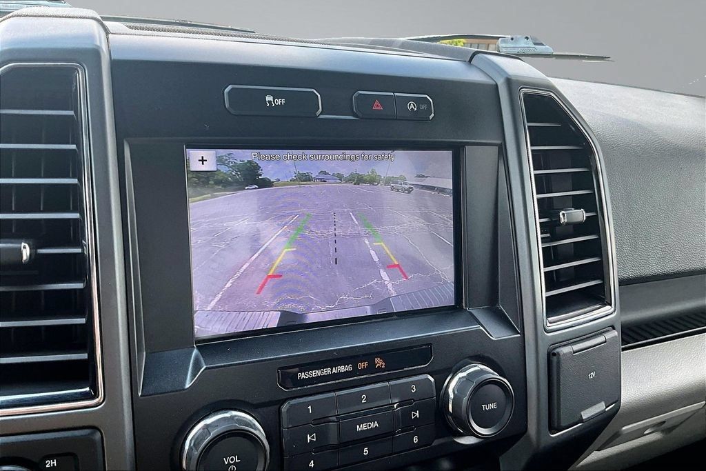 Used 2019 Ford F150 XLT w/ Equipment Group 302A Luxury AWD/4WD image 20