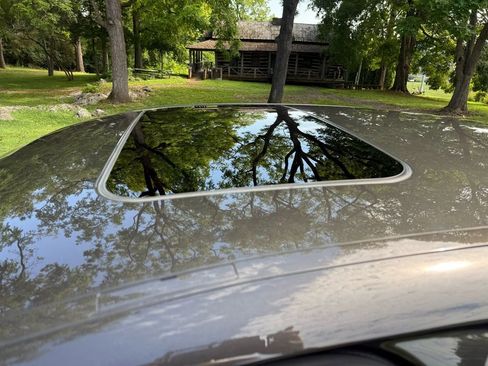 Used 2015 Porsche Panamera 4S image 30