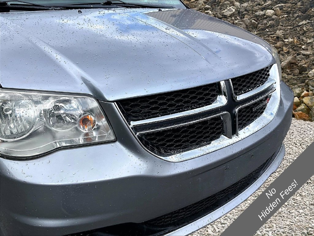 Used 2013 Dodge Grand Caravan SE FWD image 23